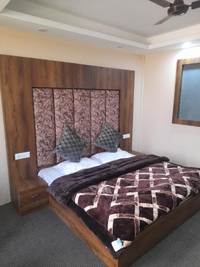 Hotel Zoon Dabb Srinagar Airport Kashmir Exterior photo