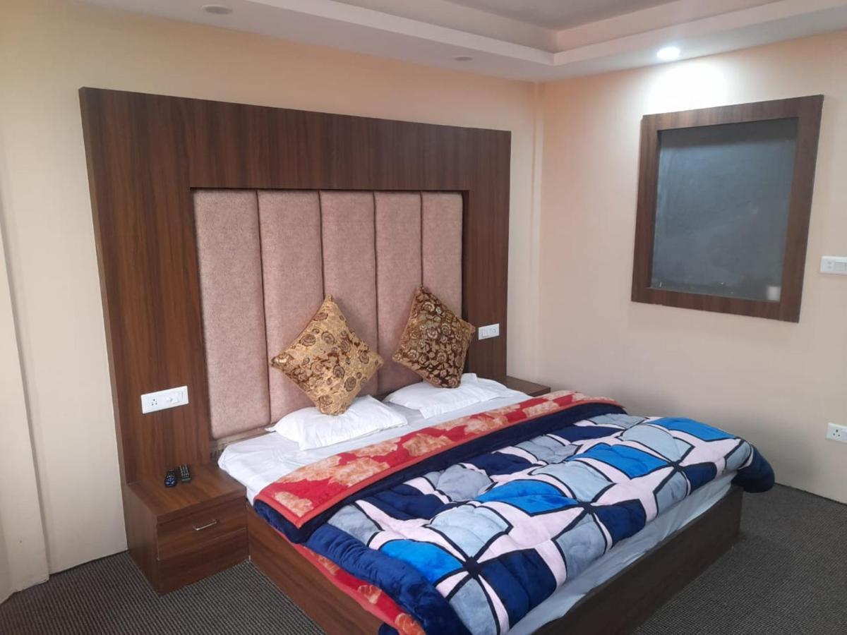 Hotel Zoon Dabb Srinagar Airport Kashmir Exterior photo